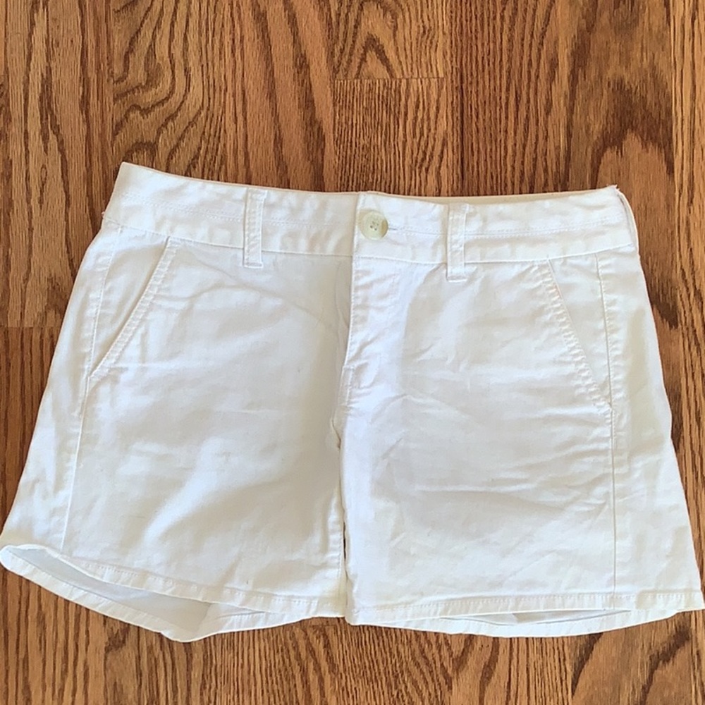 American Eagle Coastal Midi Stretch Shorts